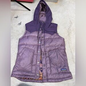Women's Patagonia Purple Hooded Puffer Vest